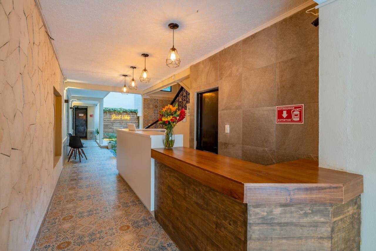 Hotel Brisas 5A Av, 신데 델 카르멘 외부 사진