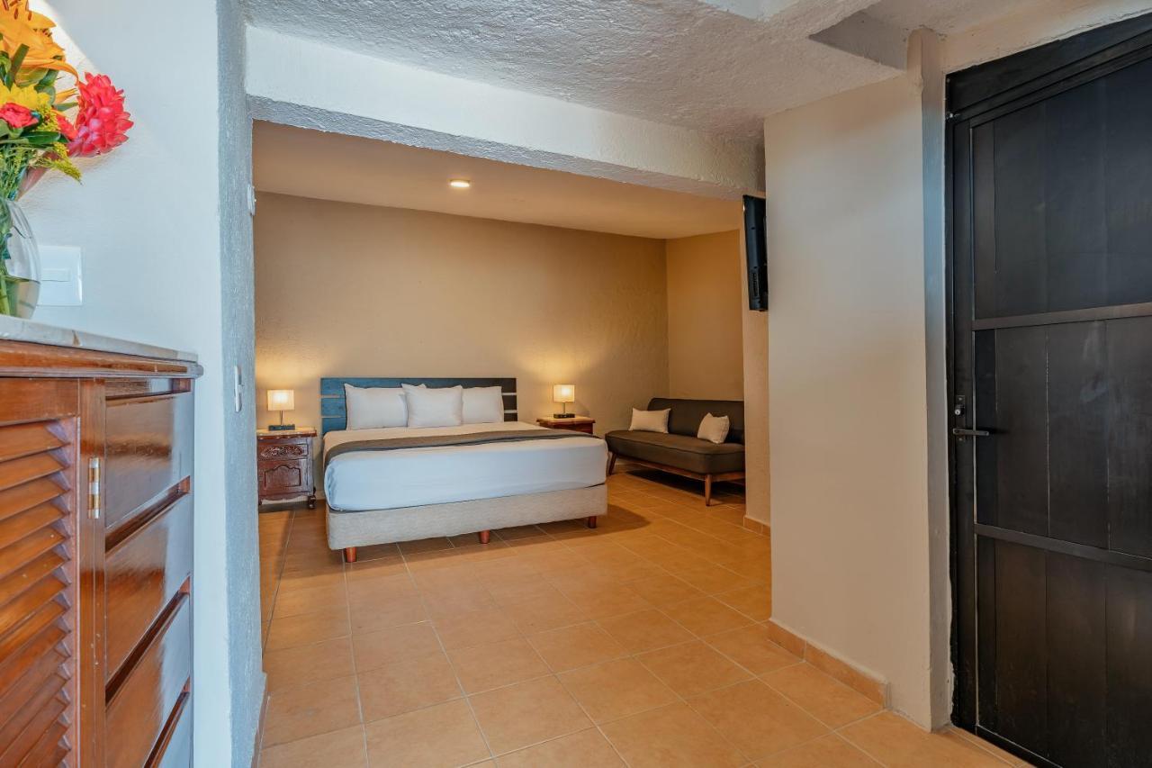 Hotel Brisas 5A Av, 신데 델 카르멘 외부 사진