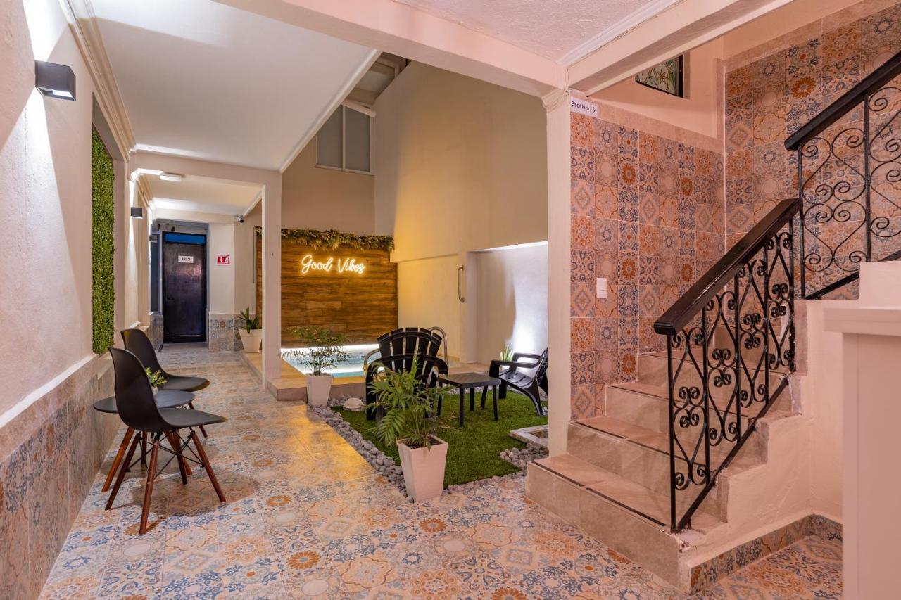 Hotel Brisas 5A Av, 신데 델 카르멘 외부 사진