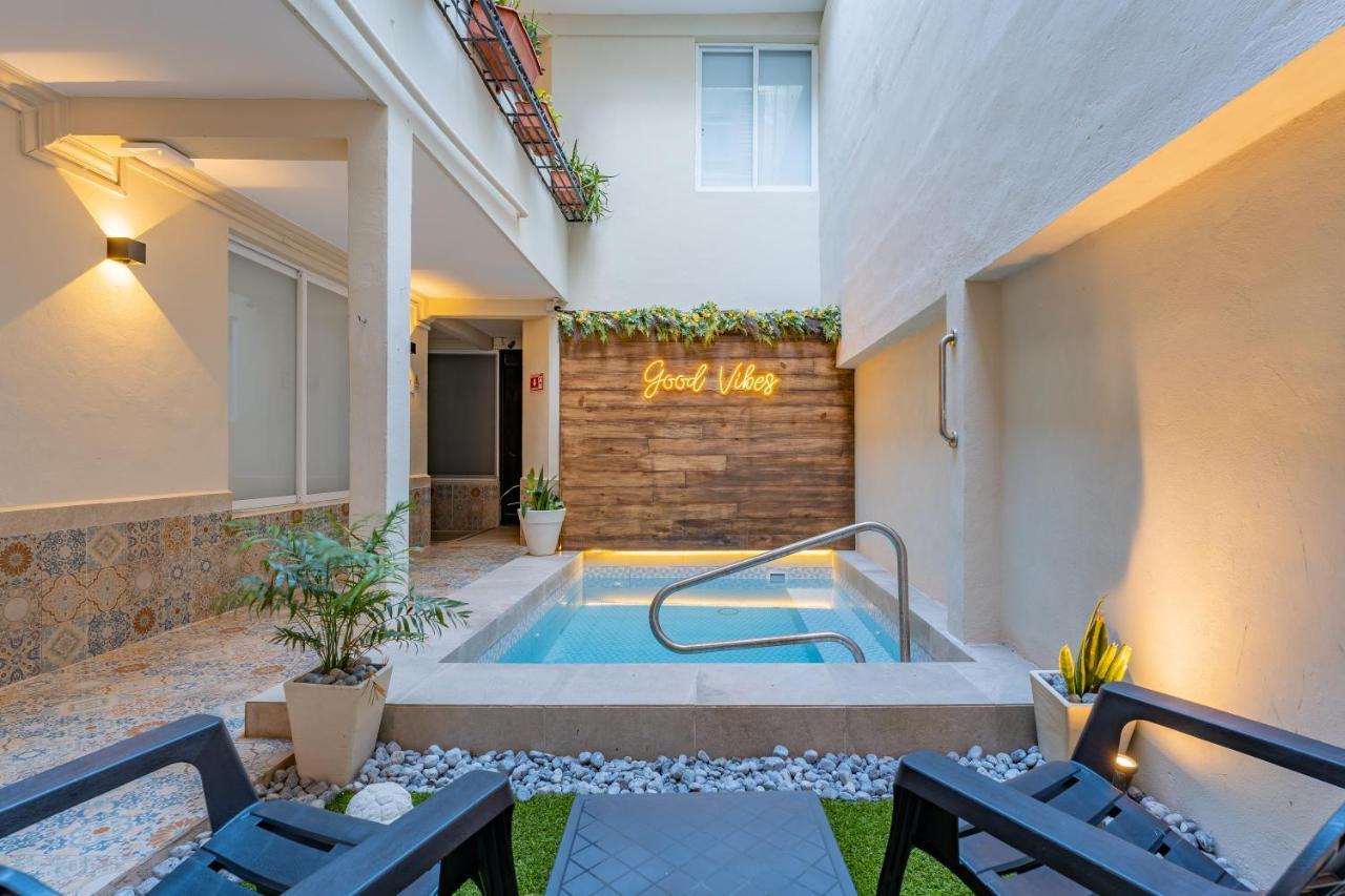 Hotel Brisas 5A Av, 신데 델 카르멘 외부 사진