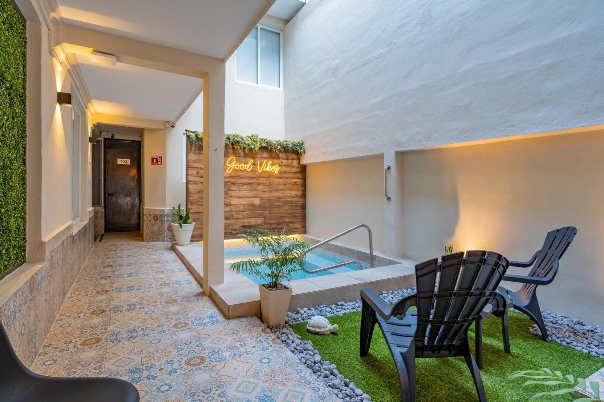 Hotel Brisas 5A Av, 신데 델 카르멘 외부 사진